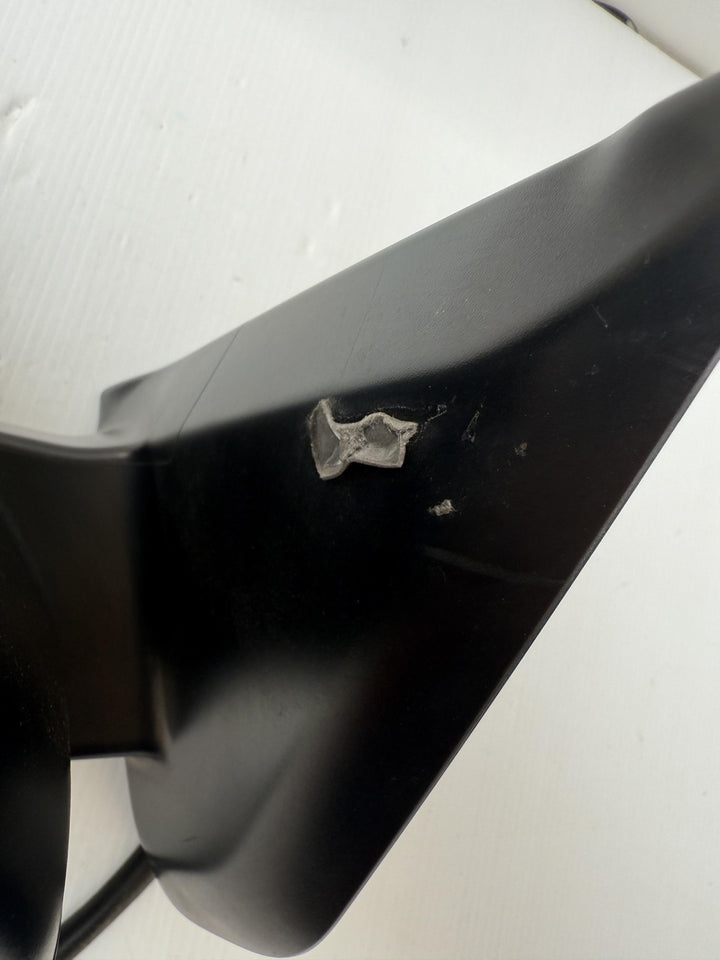 2015 -
  2021
  Nissan
  Navara
  ST
  Right Door Mirror