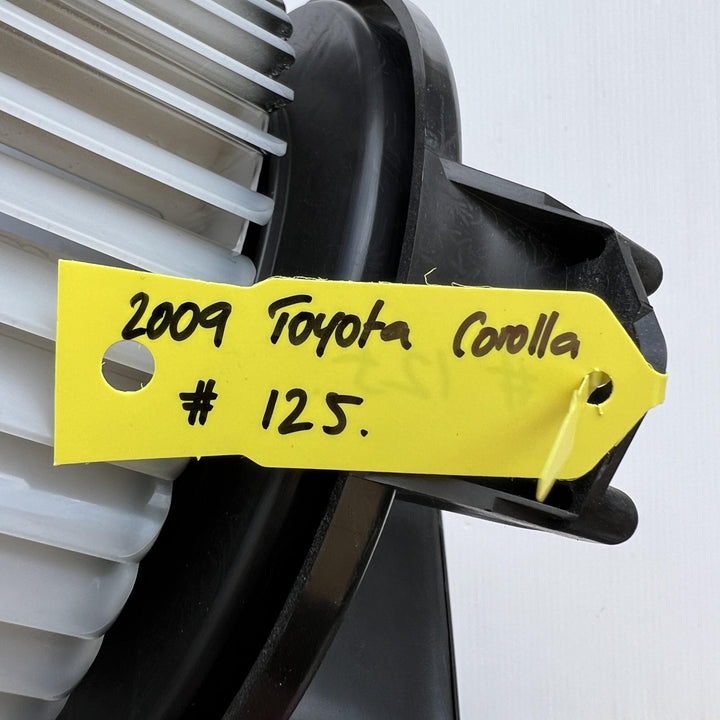 2007 -
  2013
  Toyota
  Corolla
  
  Blower Motor
  2727005141