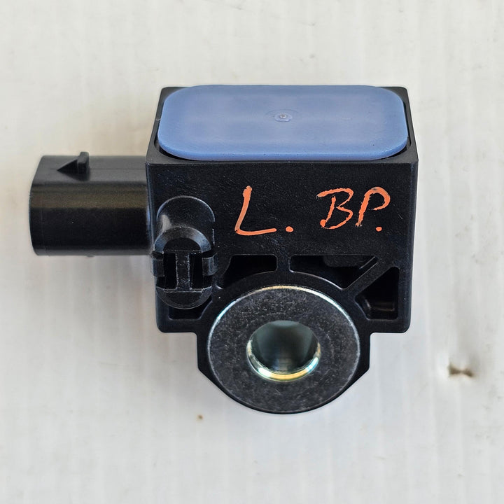2022 Isuzu MU-X - Airbag Sensor PN: 8983475161