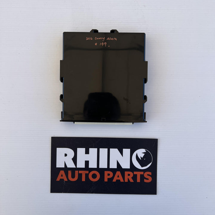 2016 Toyota Camry XV50 - Smart Key Module PN: 8999033380