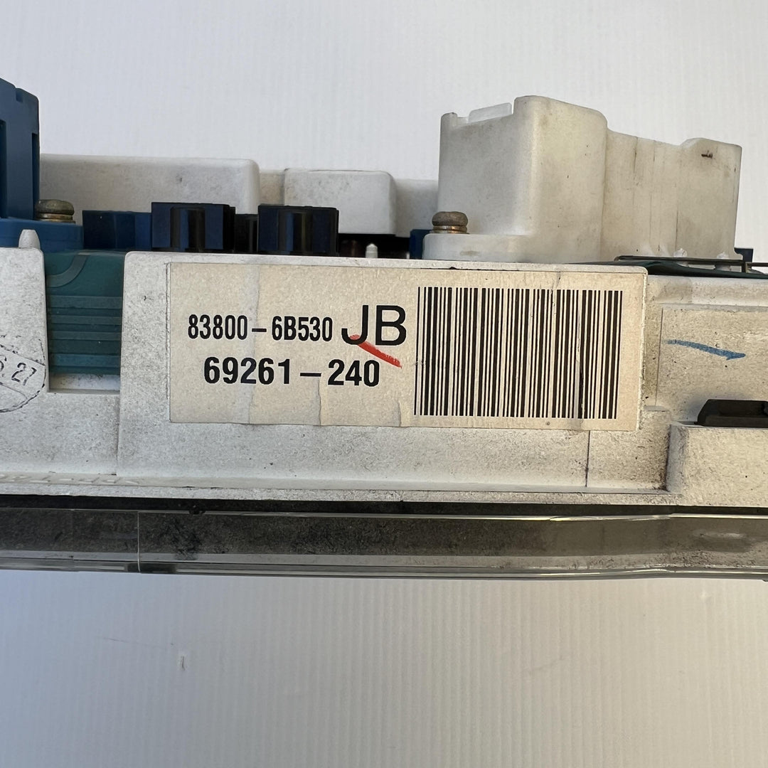 2000 Toyota Land Cruiser Prado - Instrument Cluster