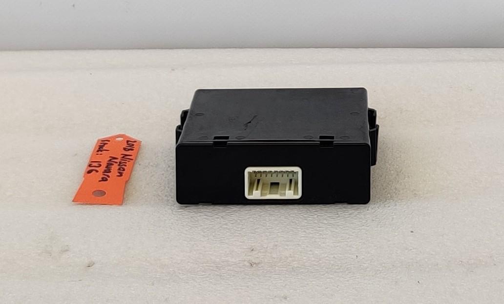2015 -
  2021
  Nissan
  Navara
  
  Keyless Entry Module
  284964JD0B