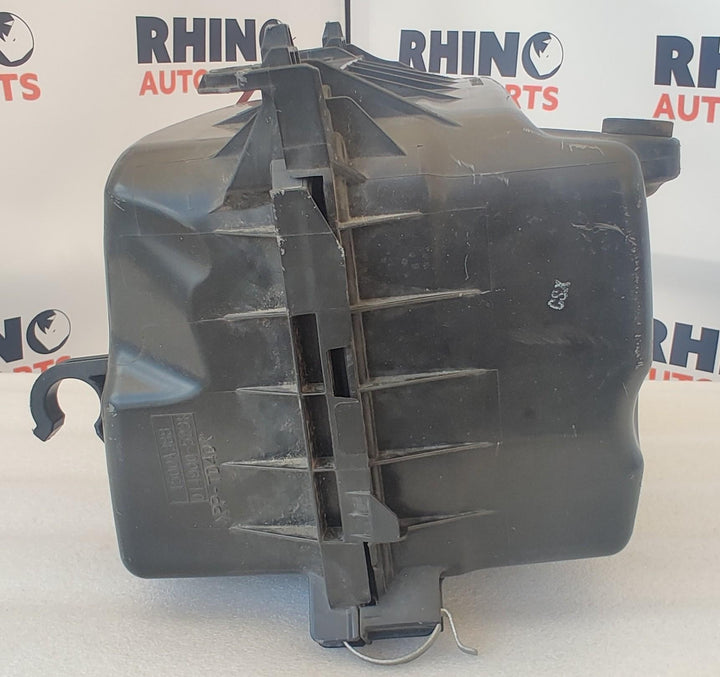 2010 -
  2019
  Mitsubishi
  ASX
  
  Air Cleaner/Box