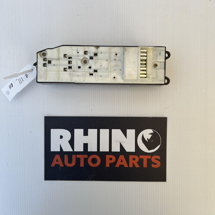 2000 Toyota Land Cruiser Prado - Master Power Window Switch