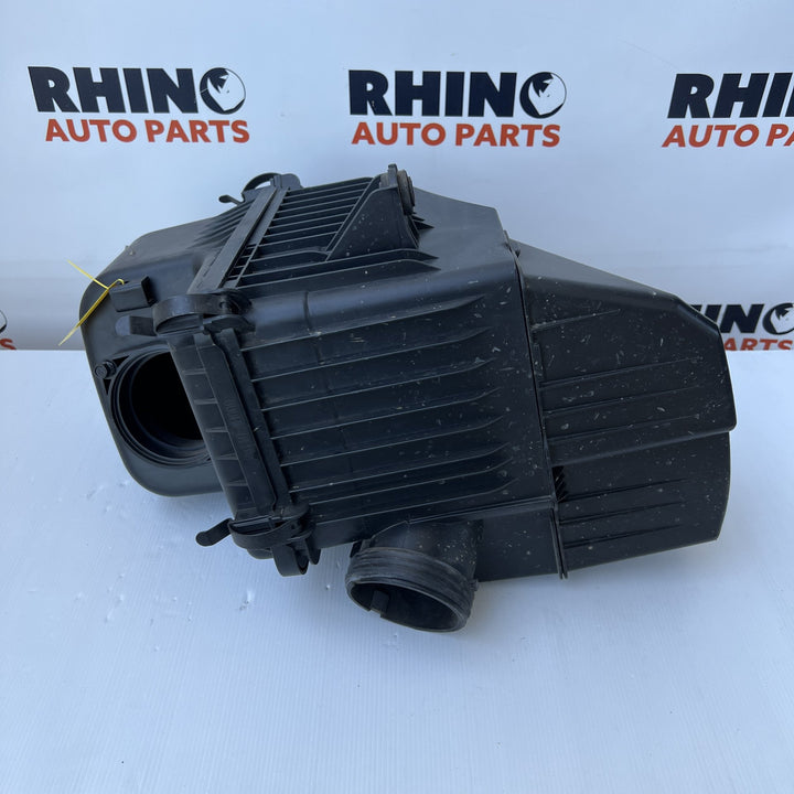 Nov 2007 to Mar 2021- Hyundai iLoad TQ Diesel Turbocharged 2.5L- Air Cleaner/Box- Air Cleaner