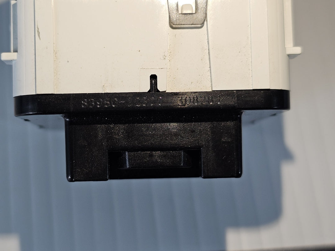2013 Toyota Corolla ZRE1*     - Alarm