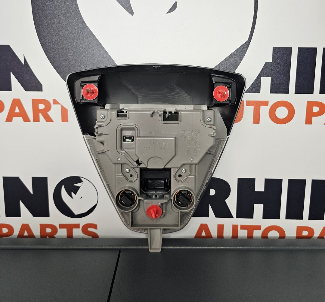 2017 Toyota C-HR X50 Koba 1.2 Petrol Automatic CVT - Courtesy Light