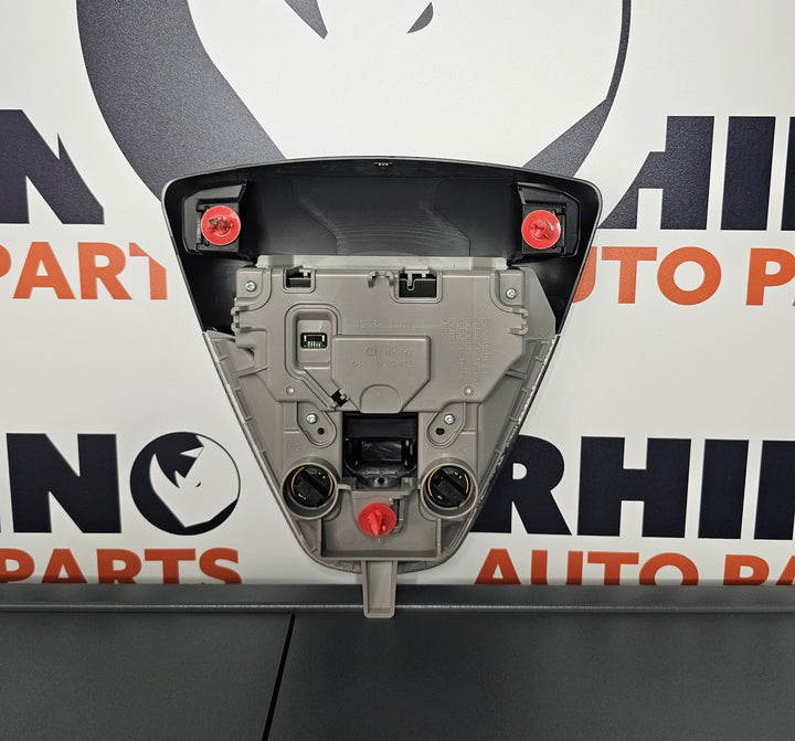 2017 Toyota C-HR X50 Koba 1.2 Petrol Automatic CVT - Courtesy Light
