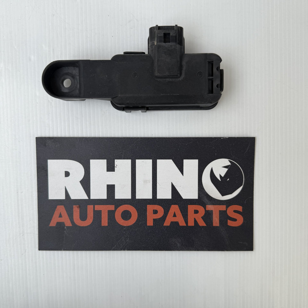 2005-2011 Lexus GS300 Emission Control Unit 0136500010