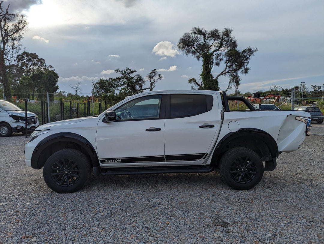 2018 Mitsubishi Triton  GLS  Diesel Automatic - Left Headlight