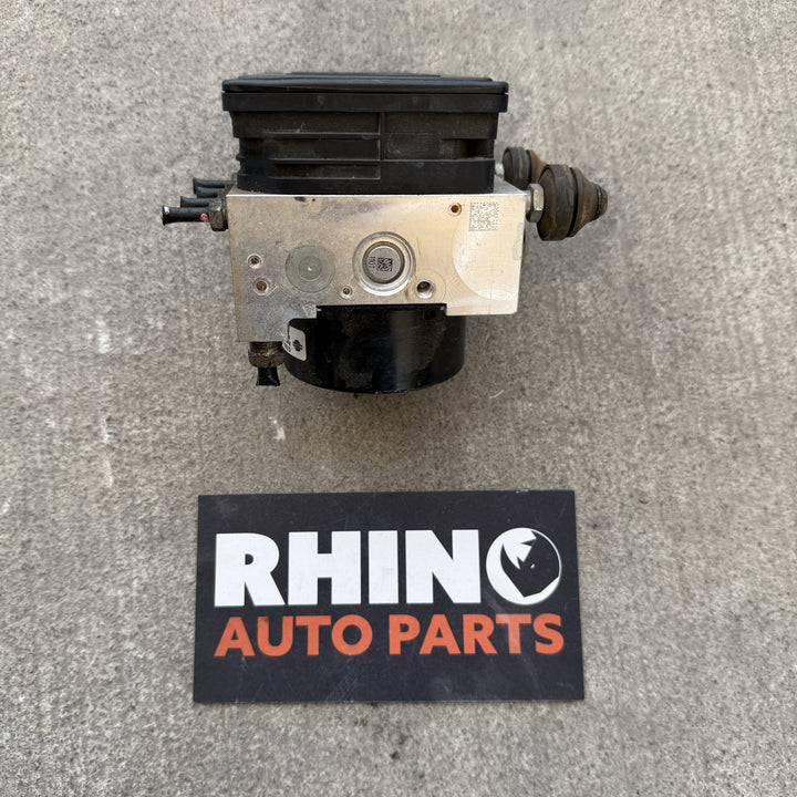 2017 Nissan Navara - ABS Pump/Modulator PN: 476604JD2B