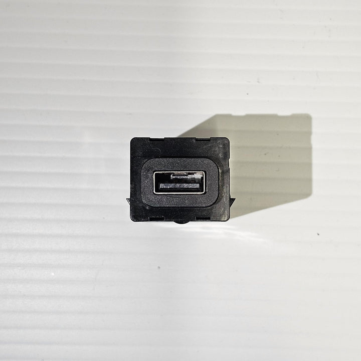 2011-2026 Ford Ranger XLT USB Charger Port MU5T19J252AA