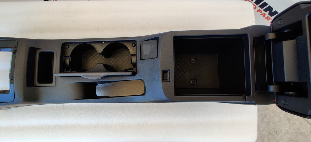 2017 Mitsubishi Lancer Black Edition Centre Console