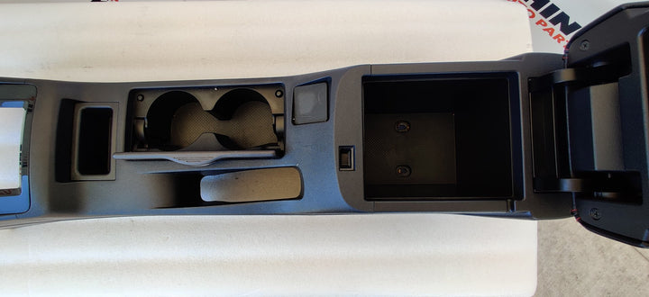 2017 Mitsubishi Lancer Black Edition Centre Console