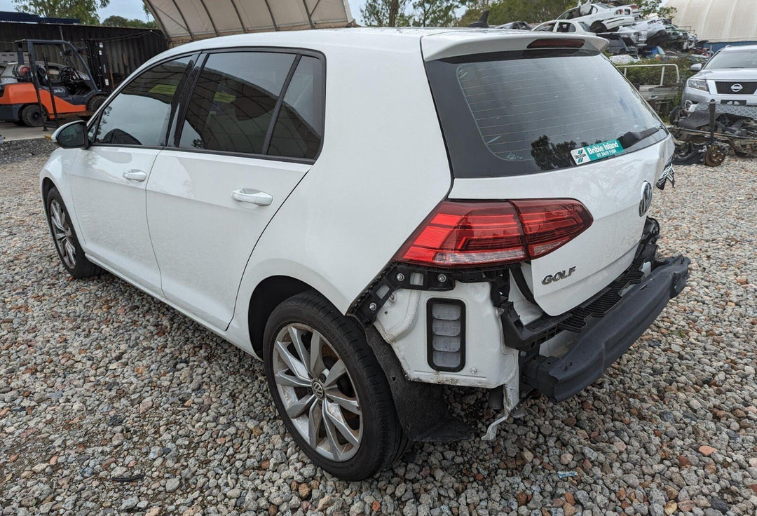 2018 Volkswagen Golf 110TSI Trendline Gen7.5 Right Front Door Shell, 12/12-08/20
