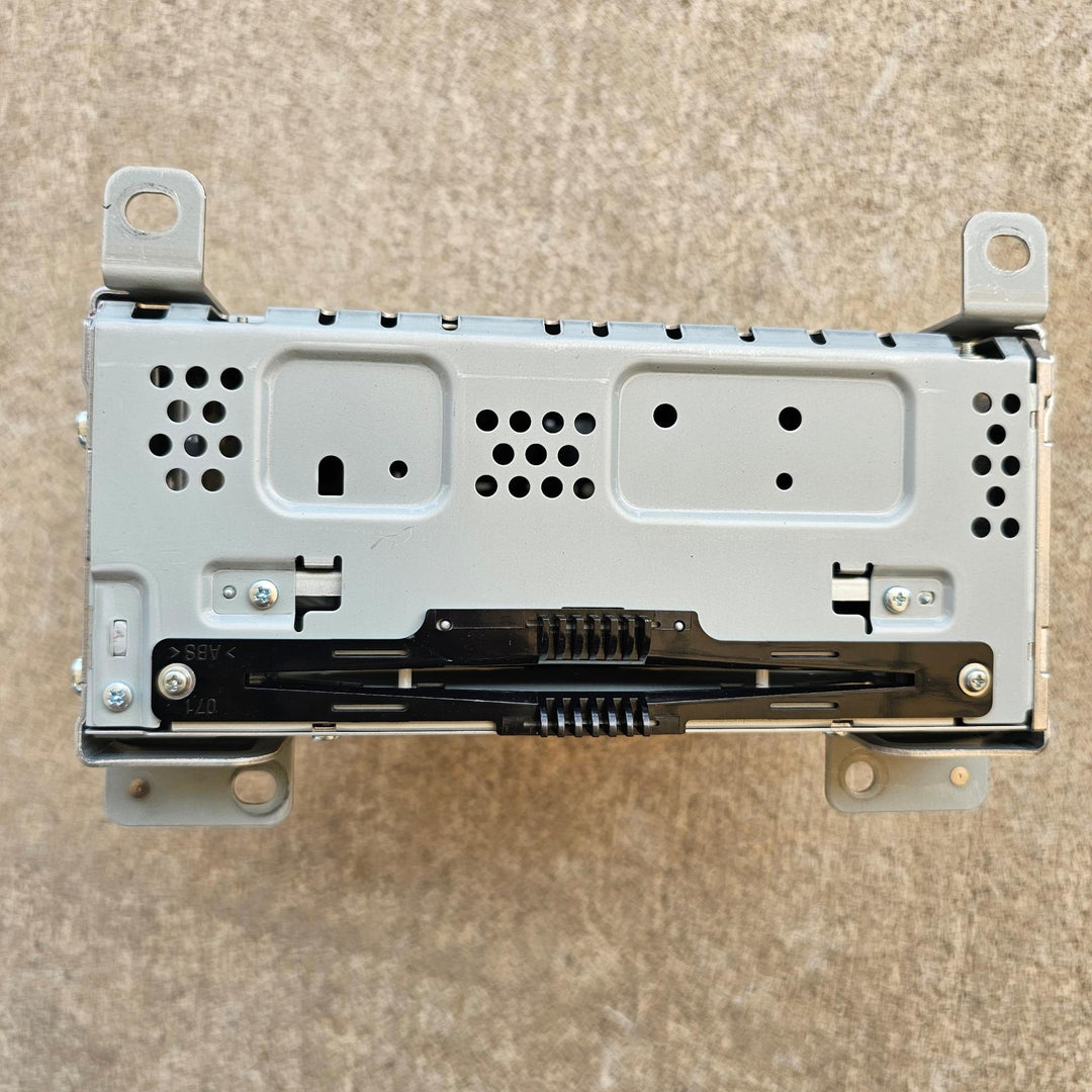 2017 Ford Mustang FM 1FA6P8CF3H5324410 - Stereo Head Unit PN: GR3T19C107KK