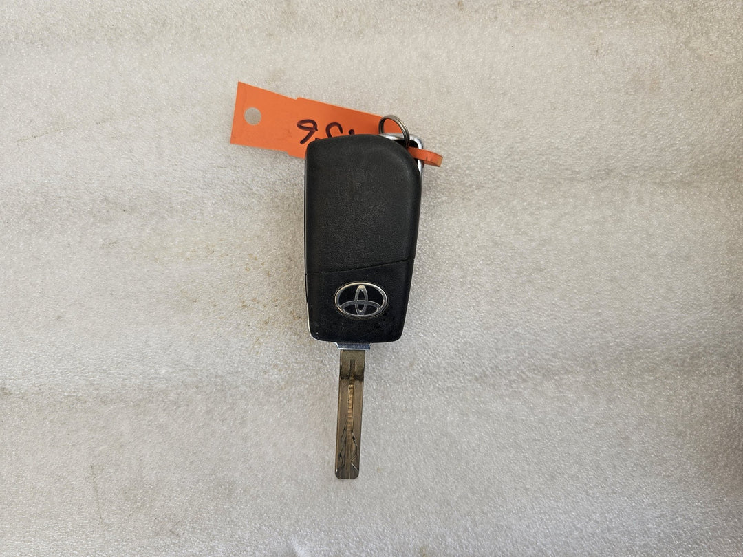 2013 Toyota Corolla ZRE1*     - Steering Column
