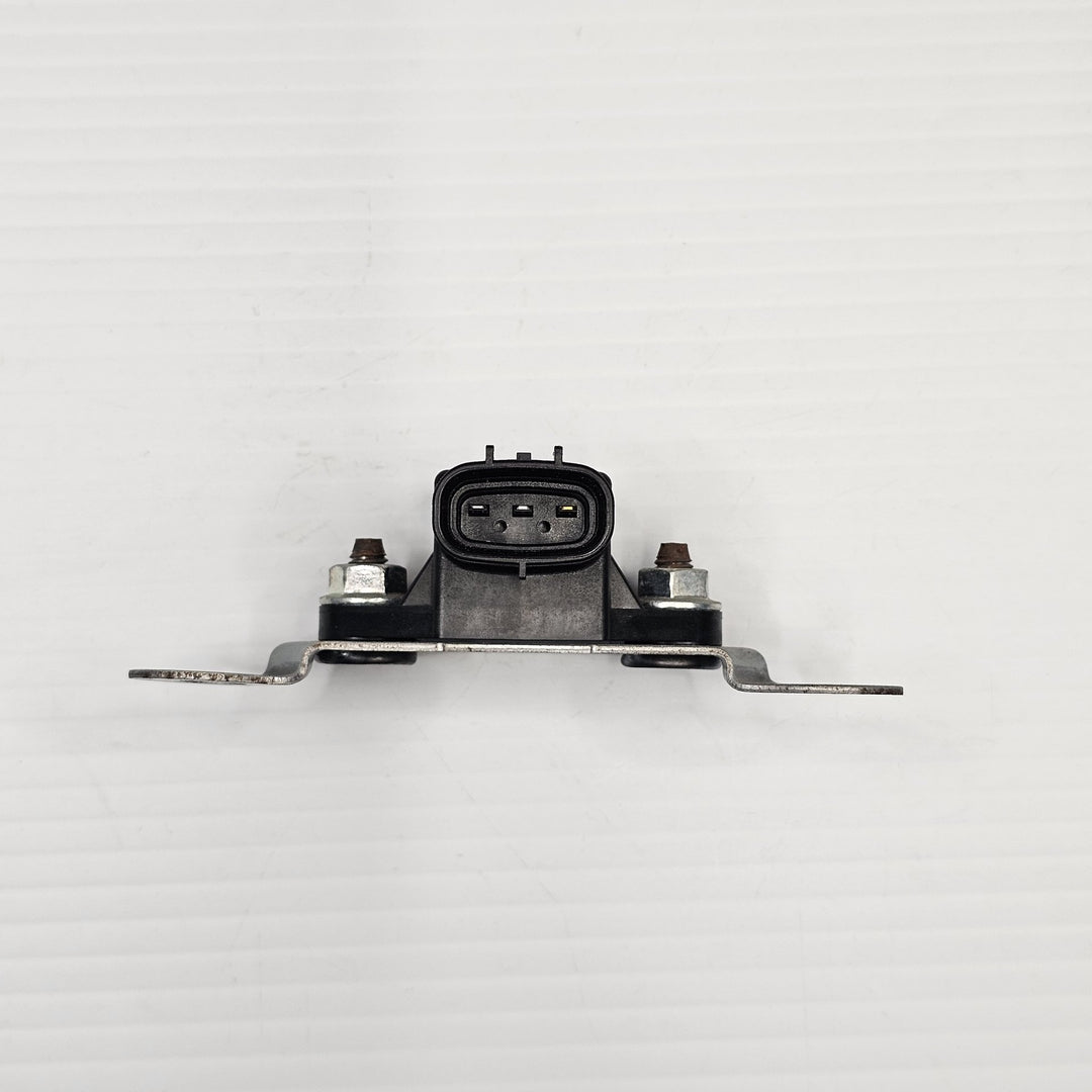 2015-2020 Nissan Navara D23 Yaw Rate Sensor 31955EU50B