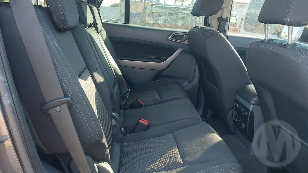 2017 Ford Everest UA