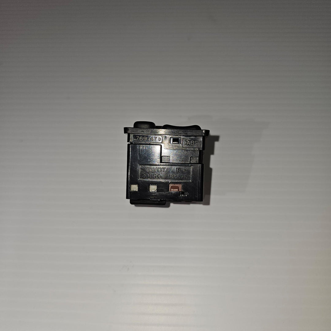 2012-2018 Toyota RAV4 GXL Mirror Retract Switch