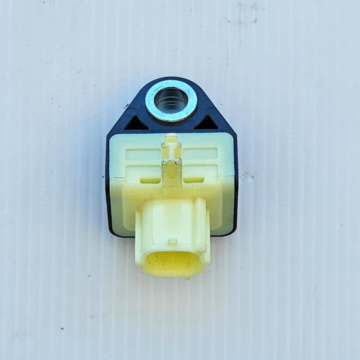 2021 Toyota Corolla MZEA12R - Airbag Sensor PN: 8983147050