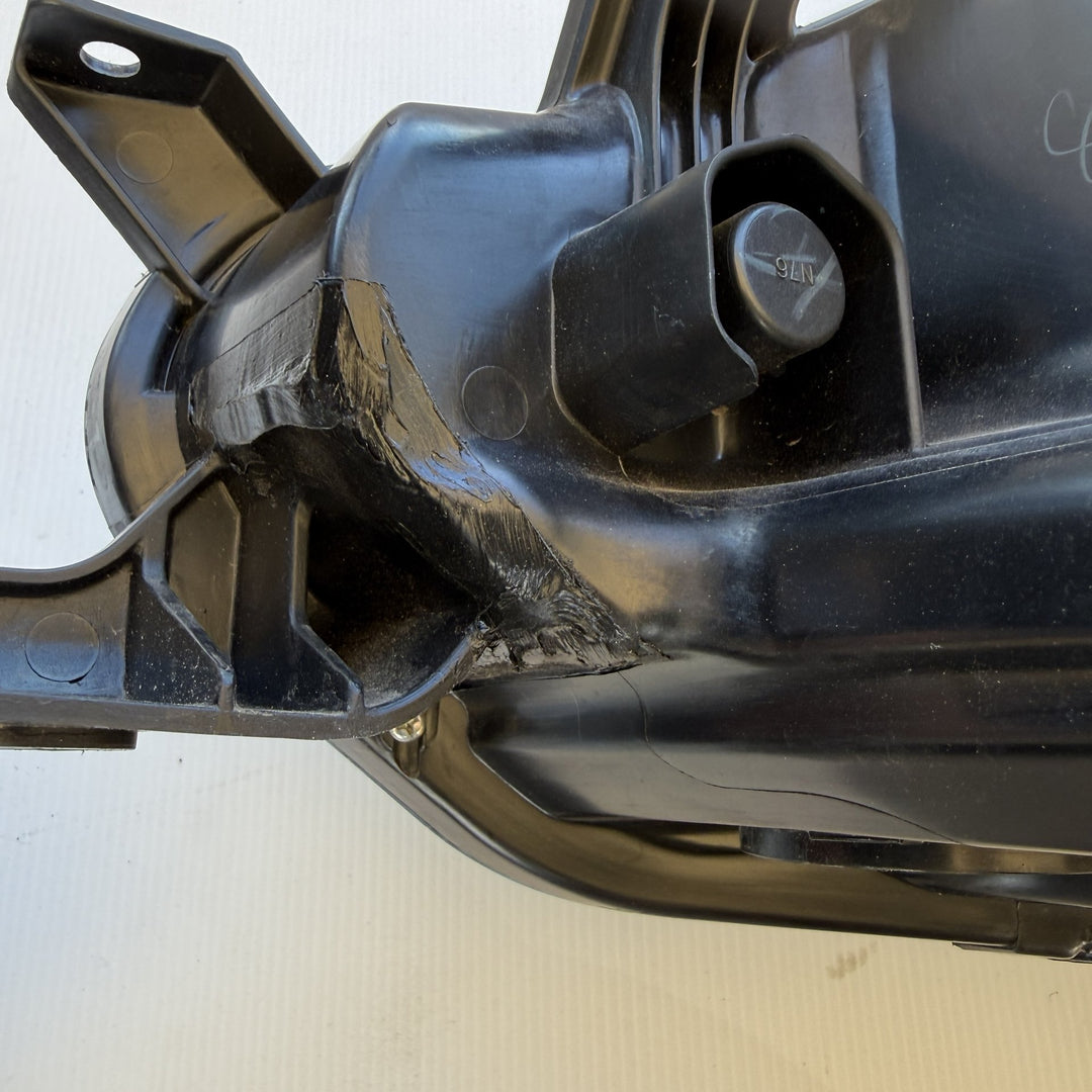 Jul 2020 to Sep 2024 - Mazda BT-50 TF - Right Headlight - W/ Led, Manual Levelling Type