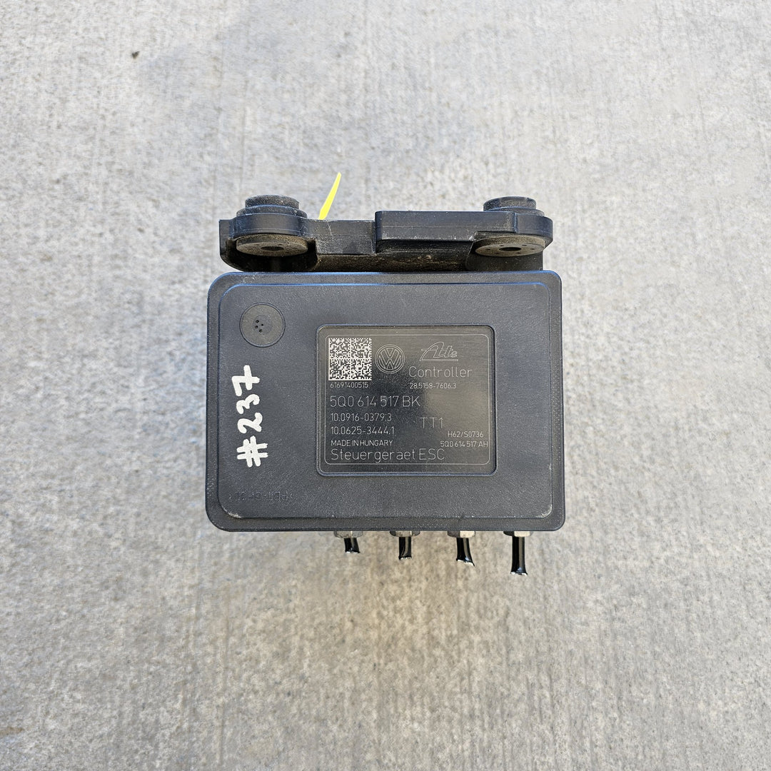 2012-2020 Volkswagen Golf ABS Pump/Modulator 5Q0614517BK