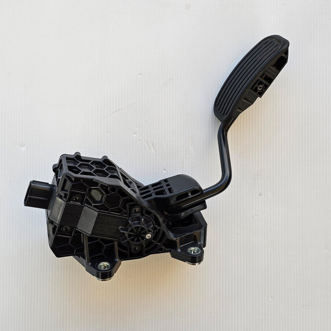2018 Toyota C-HR X50 Koba 1.2 Petrol Automatic CVT - Accelerator Pedal 7811010010