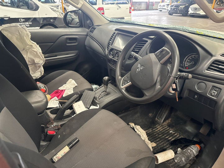 2015-2023 Mitsubishi Triton MR Stop Signal Module Relay 8624A004