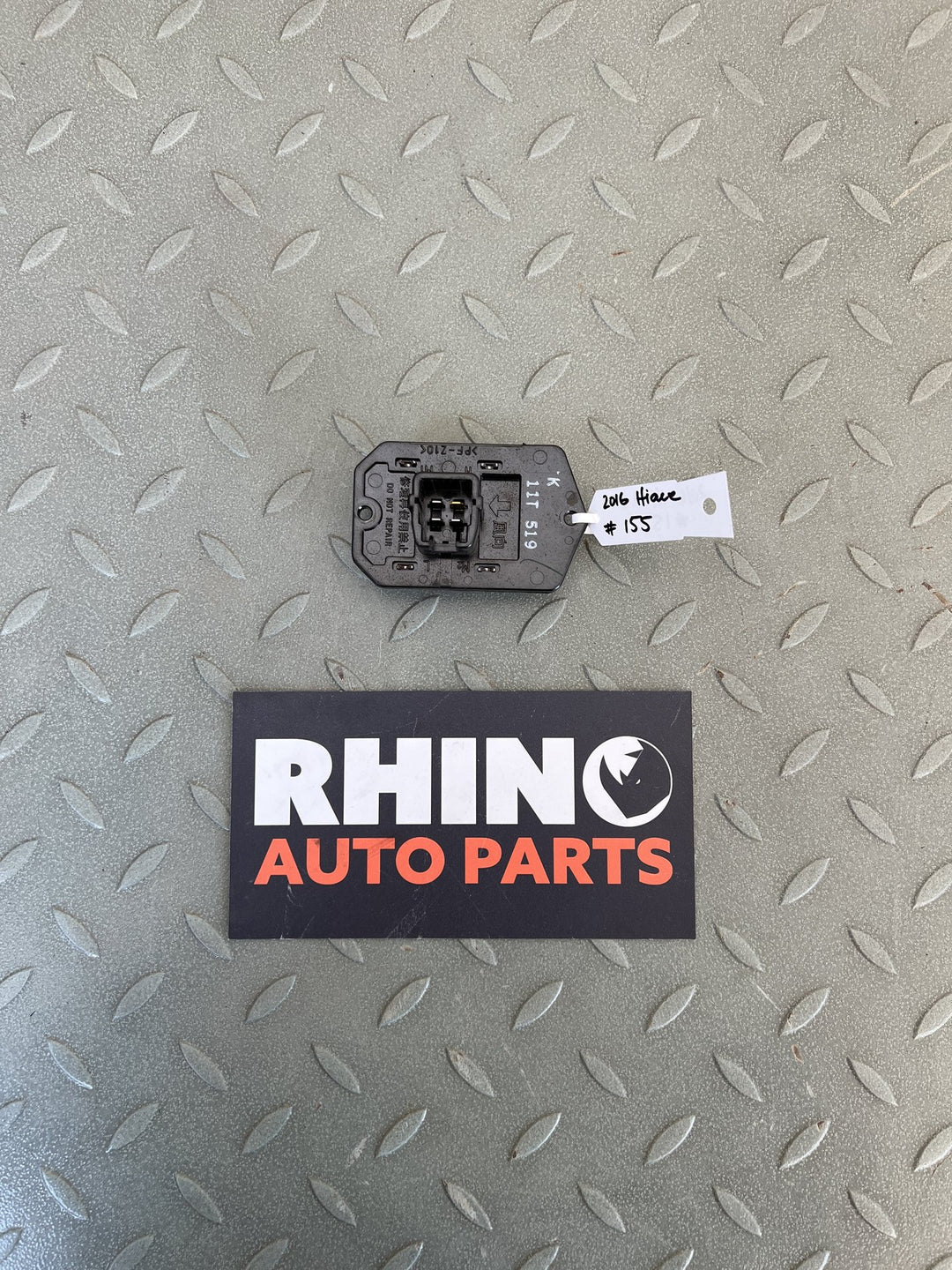 Jan 2005 to Apr 2019- Toyota Hiace TRH KDH- Fan Speed Resistor