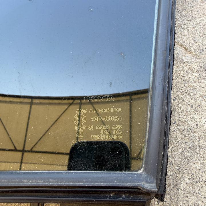 2021 Toyota Hiace - Left Front Quarter Door Glass