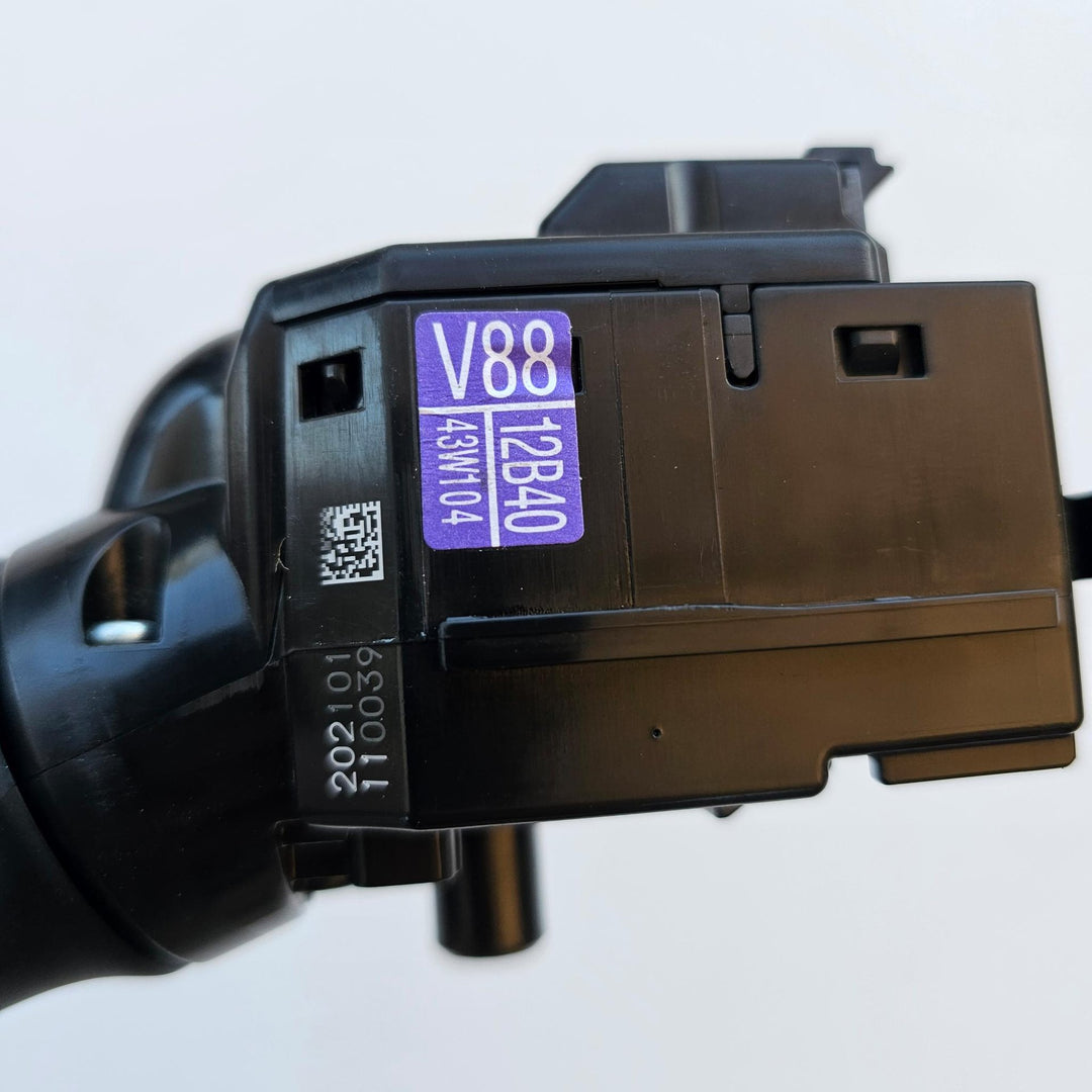 2021 Toyota Corolla MZEA12R - Wiper Switch PN: 12B4043W104