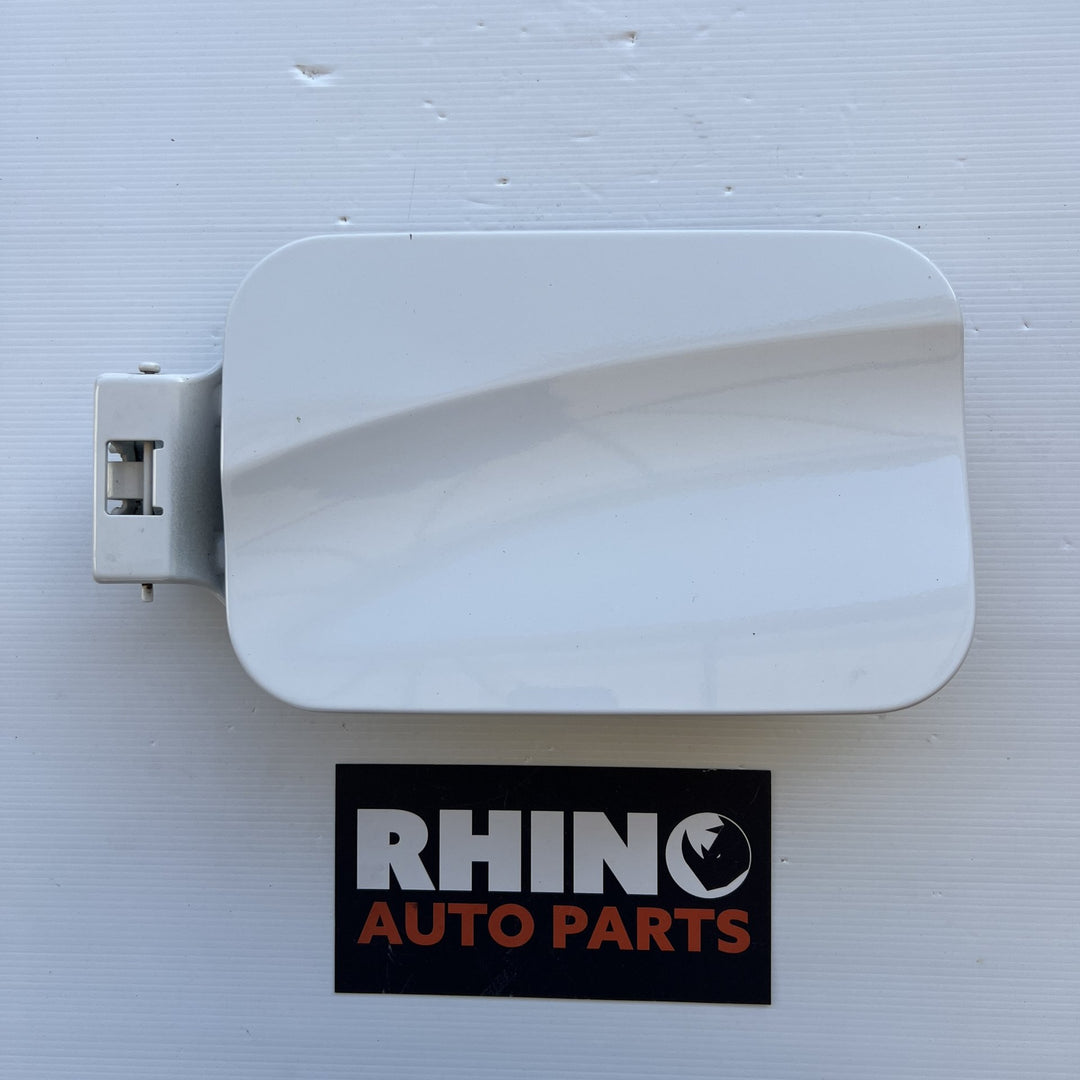 Mar 2018 to Mar 2021- Hyundai iLoad TQ- Fuel Filler Door- Fuel Door (Rectangular Shape Type)