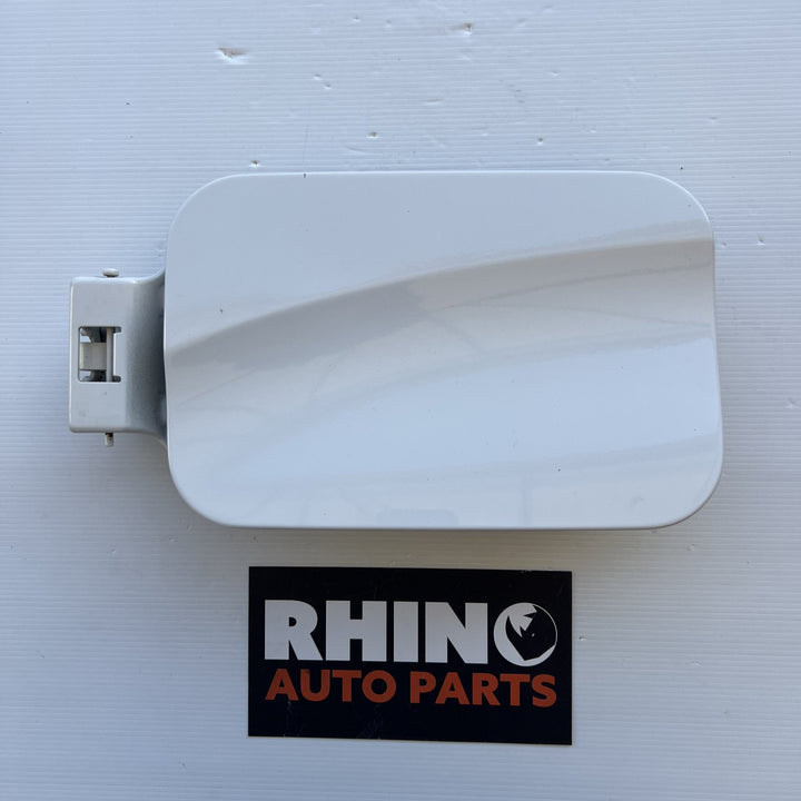 Mar 2018 to Mar 2021- Hyundai iLoad TQ- Fuel Filler Door- Fuel Door (Rectangular Shape Type)