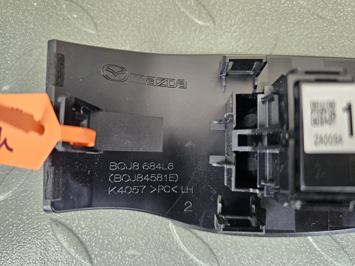 2021 Mazda Mazda3 BP G20 Evolve Vision 2 Petrol Automatic - Power Window Switch BDGF66370