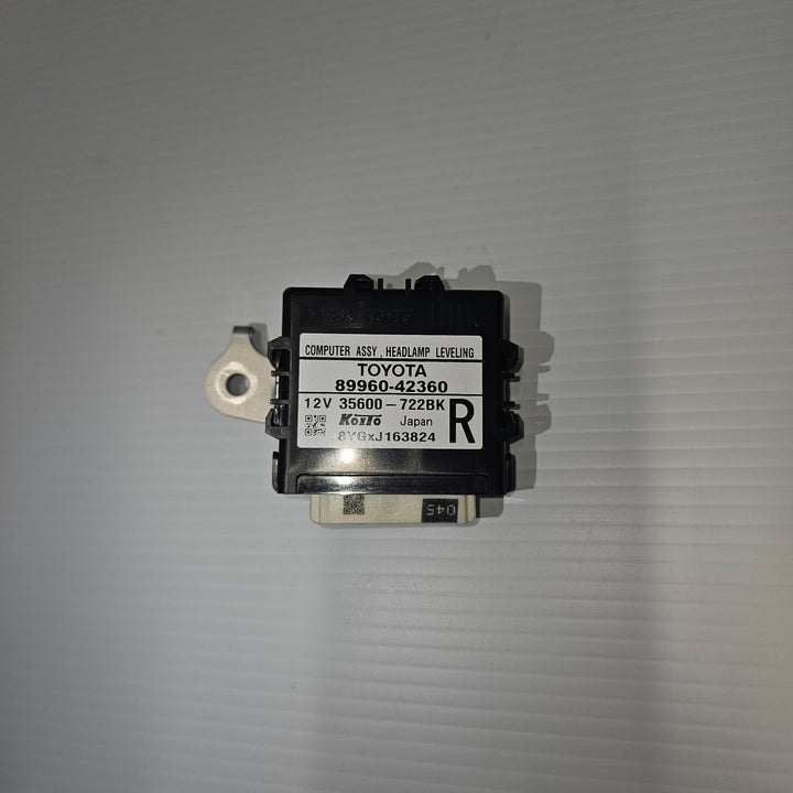 2012-2018 Toyota RAV4 GXL Headlight Leveling Control Module