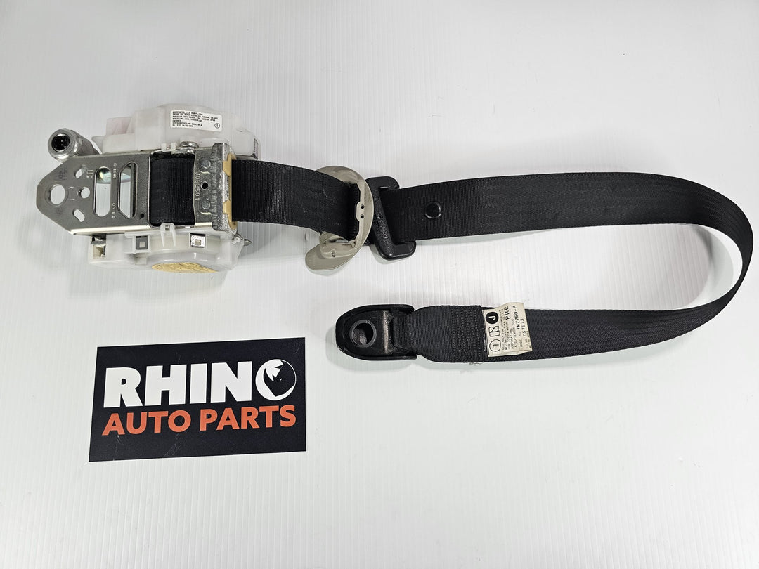 2006 Lexus IS300 GSE20R F Sport  Petrol Manual - Right Rear Seat belt