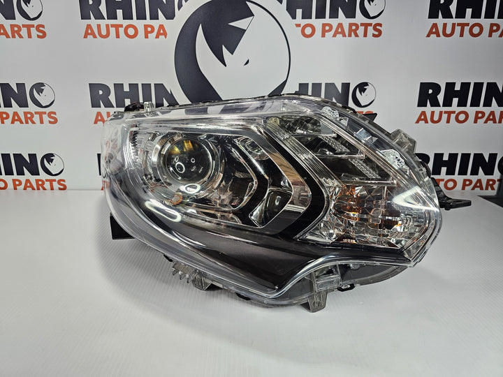 2018 Mitsubishi Triton GLS Diesel Automatic - Right Headlight