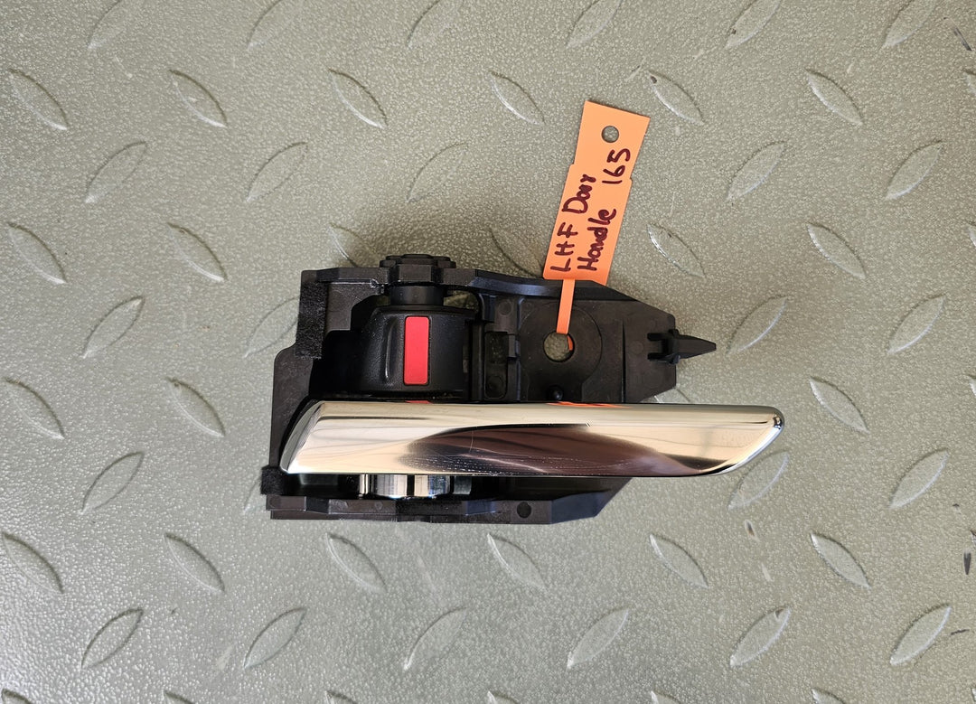 2021 Mazda Mazda3 BP G20 Evolve Vision 2 Petrol Automatic - Left Front Door Interior Handle BCJHV8393