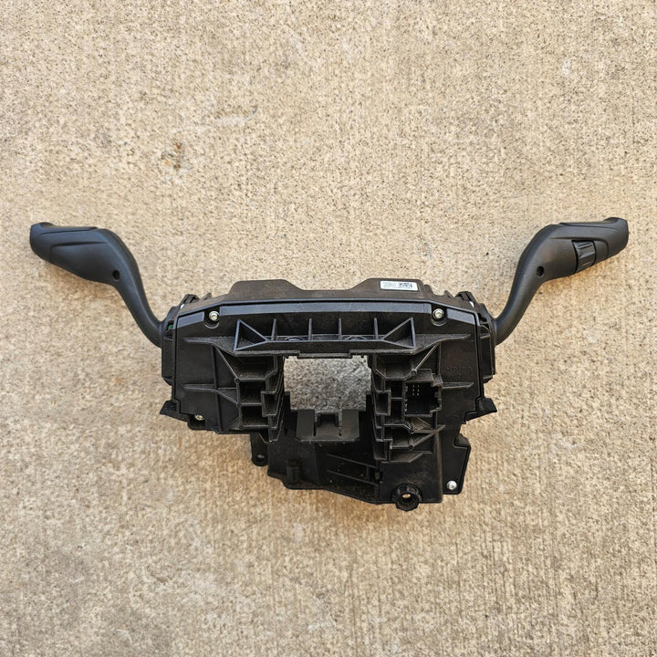 2017 Ford Mustang FM 1FA6P8CF3H5324410 - Combination Switch PN: EG9T13335CBW DG9T17A553FDW