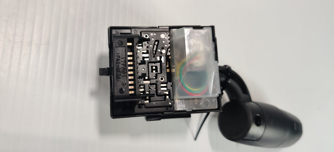 2014 Mazda Mazda3 Maxx Indicator Switch K03117F000