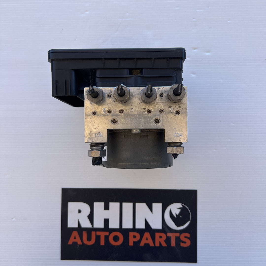 2016 Ford Mustang GT - ABS Pump/Modulator PN: GR3C2C405AD