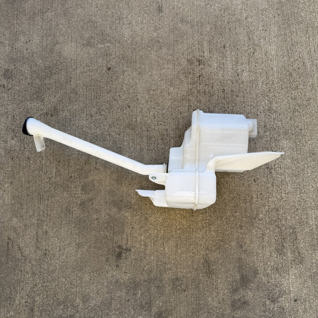 Dec 2016 to Sep 2023 - Toyota C-HR - Washer Bottle - Gen 1