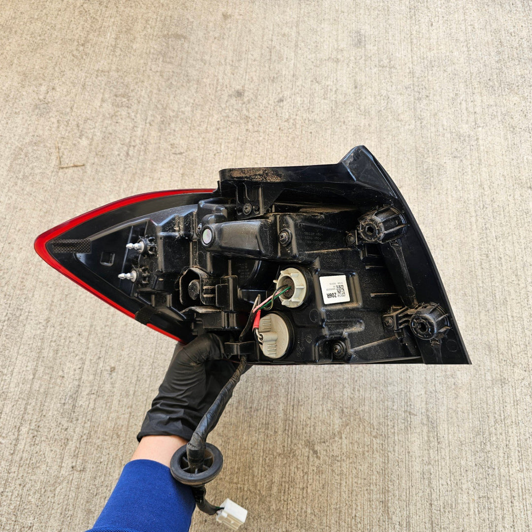 2023 Hyundai i30 N Right Taillight 92402G3130