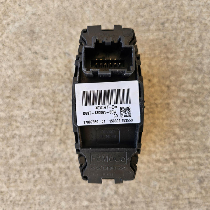 2015 Ford Ranger PXII MNAUMFF50FW519773 - Headlight Switch PN: DG9T13D061BDW