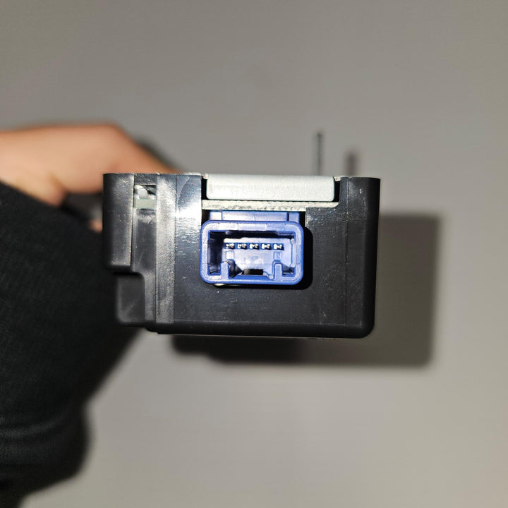 2012-2018 Toyota RAV4 GXL Smart Door Control Module Receiver 8974042140