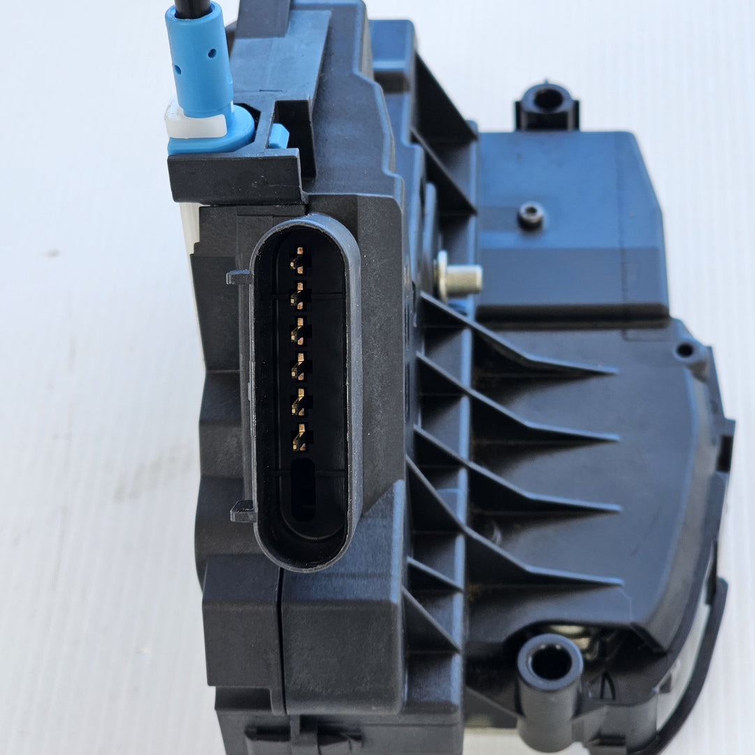 2015-2023 Ford Mustang FM Left Door Lock Actuator GR3AA21813FC
