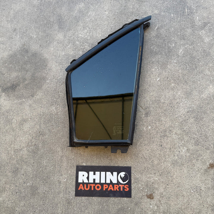 2021 Toyota Hiace - Left Front Quarter Door Glass