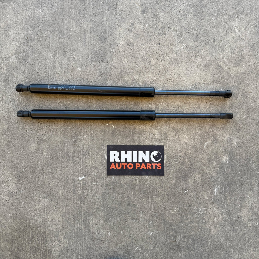 2021 Toyota Hiace - Hatch Strut
