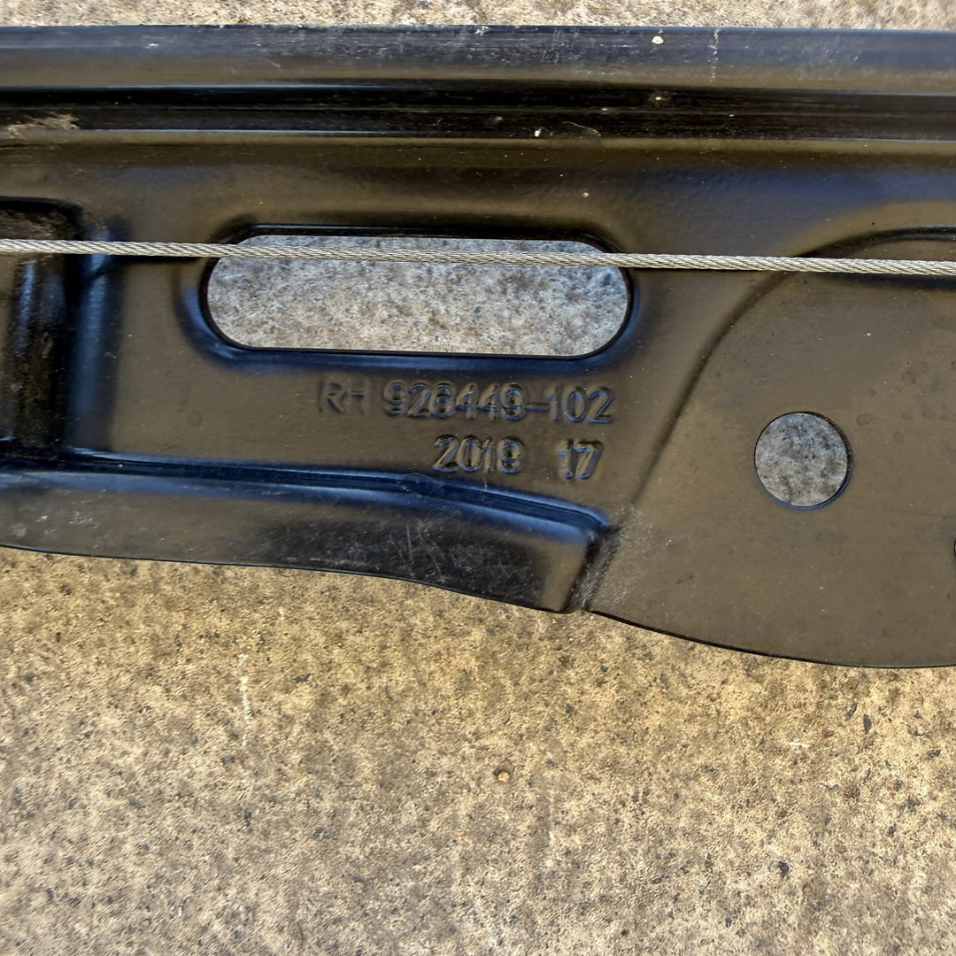 2019 Ford Ranger  XLT Hi-Rider 3.2 Diesel Automatic - Left Front Window Regulator/Motor AB392123201BG